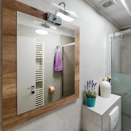 Kailani Luxury Central 3 Bedroom, 3 Bathroom Apartment With A Sunny Balcony Zadar Exterior photo