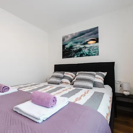 Kailani Luxury Central 3 Bedroom, 3 Bathroom Apartment With A Sunny Balcony Zadar Exterior photo