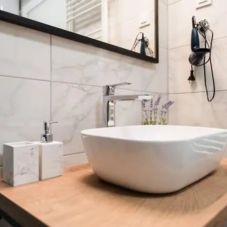 Kailani Luxury Central 3 Bedroom, 3 Bathroom Apartment With A Sunny Balcony Zadar Exterior photo