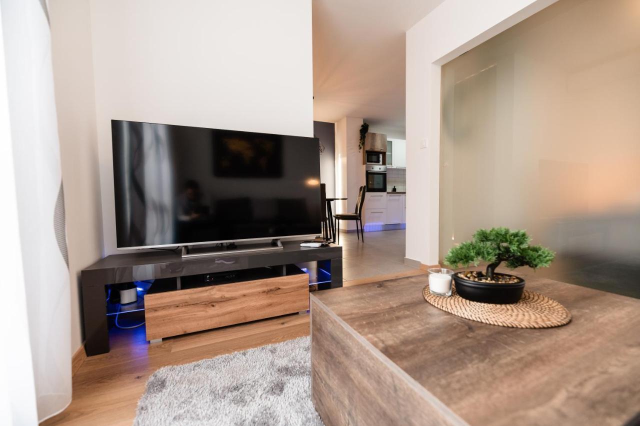 Kailani Luxury 3 Bedroom, 3 Bathroom With A Sunny Balcony * Zadar
